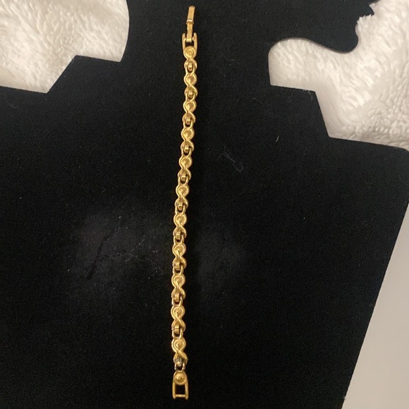 Vintage Swarovski Tennis Bracelet - Picture 6 of 11